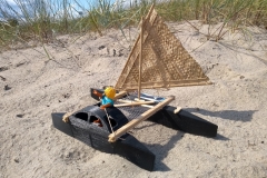 Model 1:25 with crab claw sail